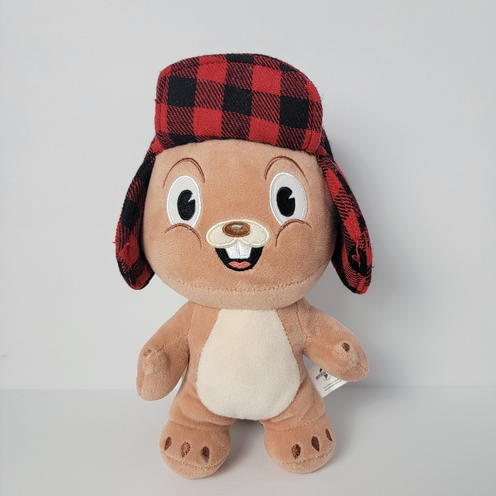 2022 Universal Studios Orlando Earl The Squirrel Holiday Christmas Plush Soft
